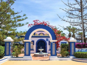 Wonderful holiday home in Roquetas de Mar with roof terrace, Roquetas De Mar